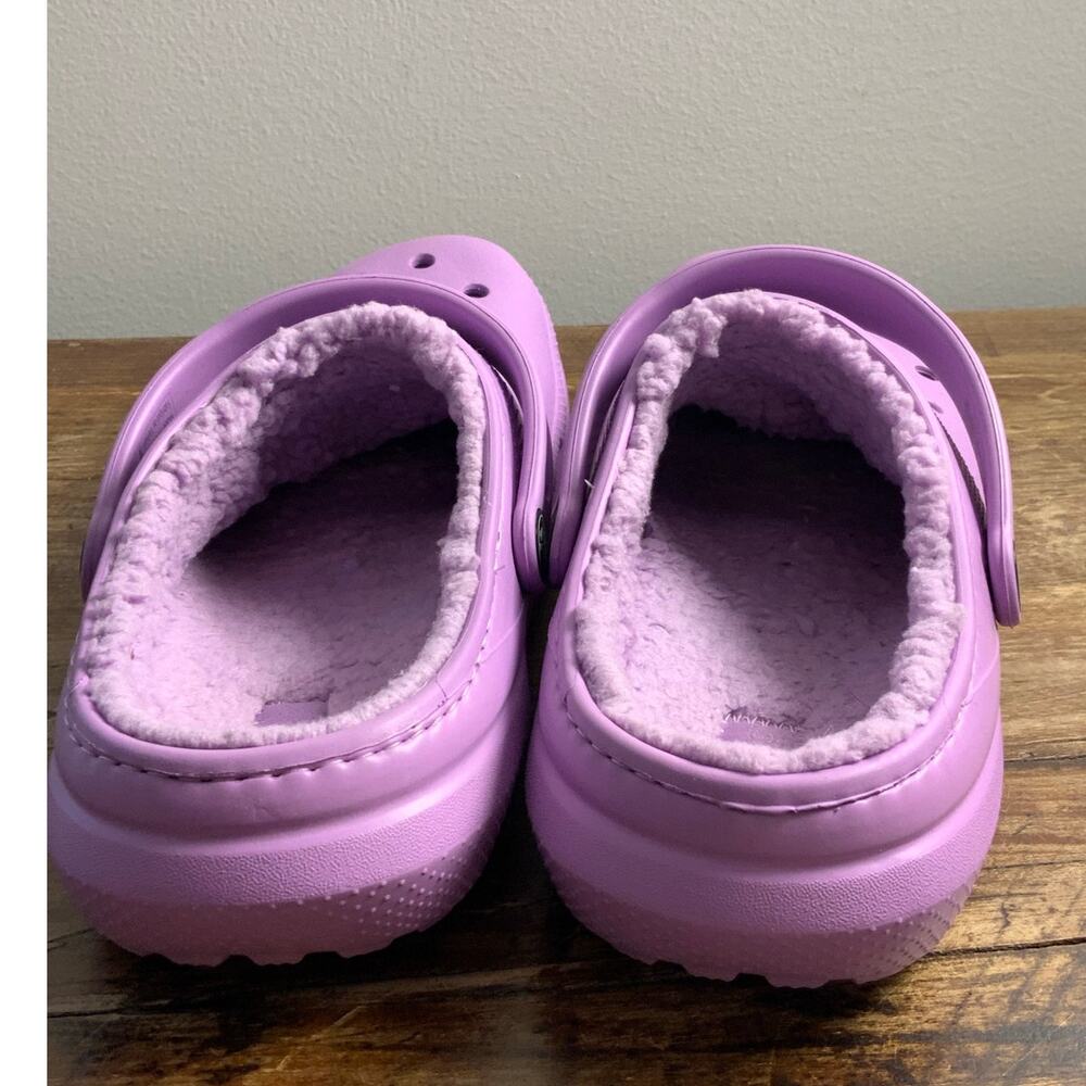 Crocs Purple fur slip on crocs size 6 - Picture 4 of 6